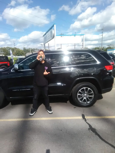 Chevrolet Dealer «McCluskey Chevrolet Used Car Superstore», reviews and photos, 435 E Galbraith Rd, Cincinnati, OH 45215, USA