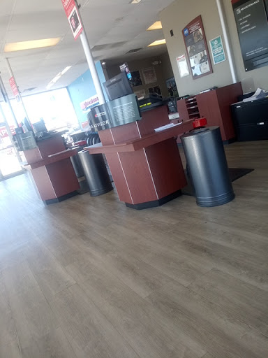 Tire Shop «Firestone Complete Auto Care», reviews and photos, 1951 Midway Mall, Elyria, OH 44035, USA