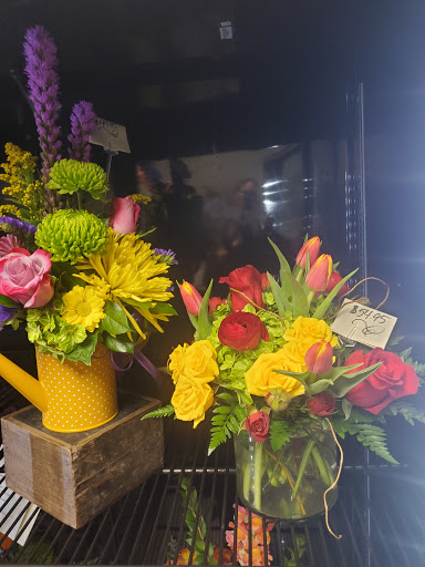 Florist «Plantiques Flowers by Brenda Fry», reviews and photos, 30131 Bulverde Ln, Bulverde, TX 78163, USA
