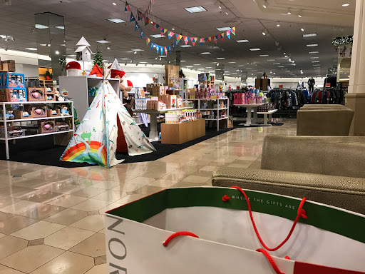 Department Store «Nordstrom Somerset Collection», reviews and photos, 2850 W Big Beaver Rd, Troy, MI 48084, USA