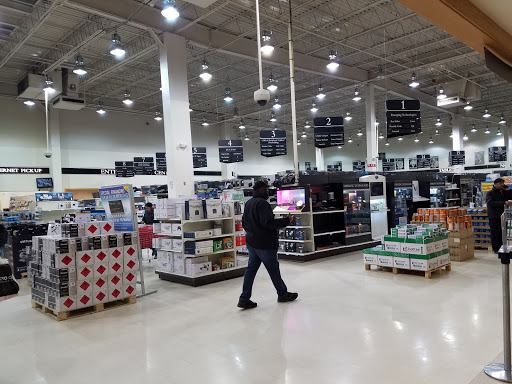 Computer Store «Micro Center», reviews and photos, 655 Merrick Ave, Westbury, NY 11590, USA