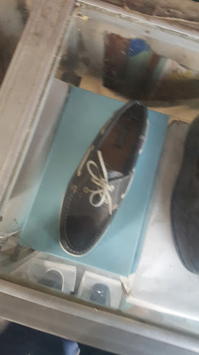 Fabrica reparadora de zapatos Edison