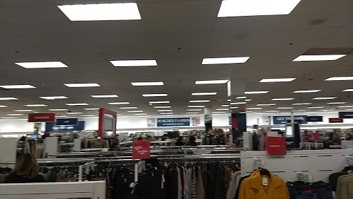 Department Store «Marshalls», reviews and photos, 1399 N Shore Rd, Revere, MA 02151, USA