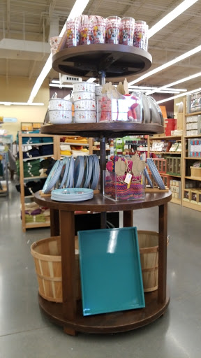 Furniture Store «Cost Plus World Market», reviews and photos, 10565 S Mall Dr, Baton Rouge, LA 70809, USA