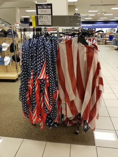 Department Store «Sears», reviews and photos, 29500 W Seven Mile Rd, Livonia, MI 48152, USA