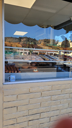 Donut Shop «The Donut Man», reviews and photos, 915 E Rte 66, Glendora, CA 91740, USA
