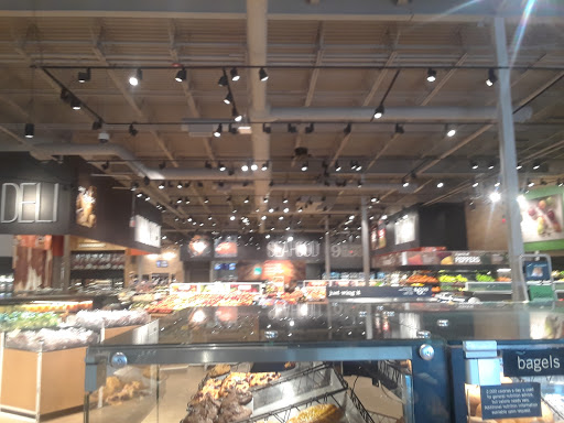 Supermarket «Market 32», reviews and photos, 990 Torringford St, Torrington, CT 06790, USA