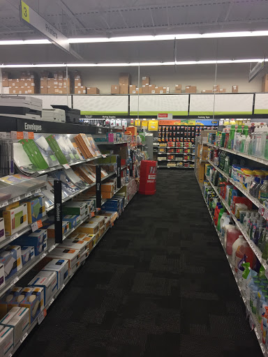 Office Supply Store «Staples», reviews and photos, 8245 E 96th St, Indianapolis, IN 46256, USA