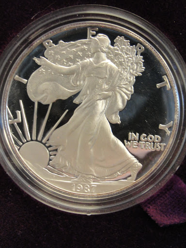 Jewelry Store «Jewelry & Coin Mart», reviews and photos, 757 W Golf Rd, Schaumburg, IL 60194, USA