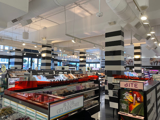 Cosmetics Store «SEPHORA», reviews and photos, 1205 Burlingame Ave, Burlingame, CA 94010, USA