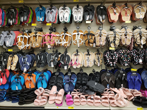 Grocery Store «Grocery Outlet Bargain Market», reviews and photos, 36601 Newark Blvd, Newark, CA 94560, USA