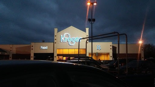 Grocery Store «Kroger», reviews and photos, 3838 Richfield Rd, Flint, MI 48506, USA