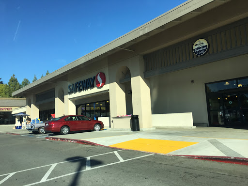 Grocery Store «Safeway», reviews and photos, 4015 E Castro Valley Blvd, Castro Valley, CA 94552, USA