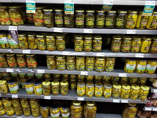 Grocery Store «Strack & Van Til Food Market», reviews and photos, 9632 Cline Ave, Highland, IN 46322, USA