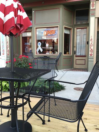 Coffee Shop «Cummins Cafe Delights», reviews and photos, 31 E High St, Lawrenceburg, IN 47025, USA