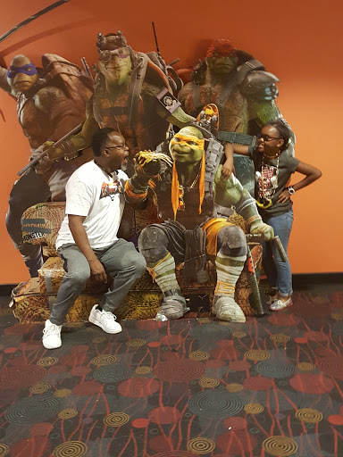 Movie Theater «AMC Showplace Cicero 14», reviews and photos, 4779 W Cermak Rd, Cicero, IL 60804, USA