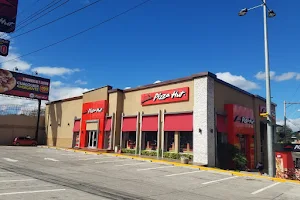 Pizza Hut • Toncontín image