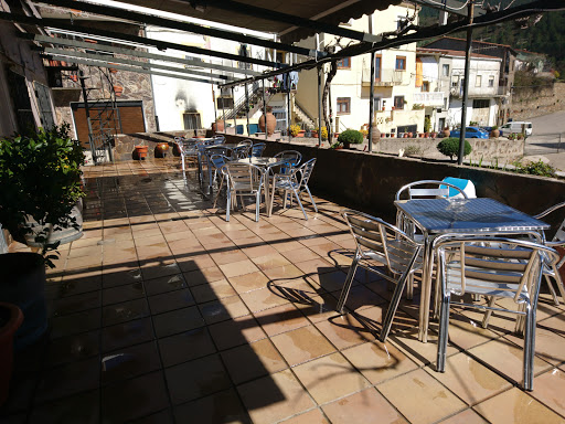 Información y opiniones sobre Hostal bar restaurante Montesol de Casares De Las Hurdes