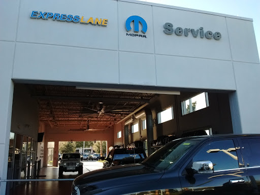 Used Car Dealer «Fields Chrysler Jeep Dodge Sanford», reviews and photos, 750 Towne Center Blvd, Sanford, FL 32771, USA