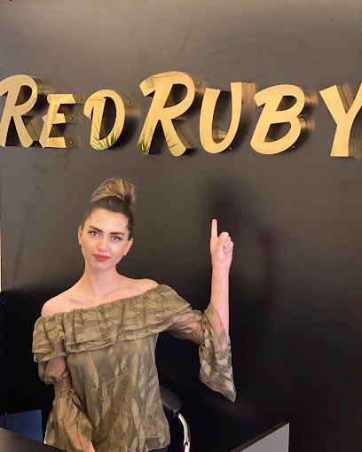 Red Ruby Estetik & Güzellik Merkezi (Kalıcı Makyaj, Microblading, Cilt Bakımı)
