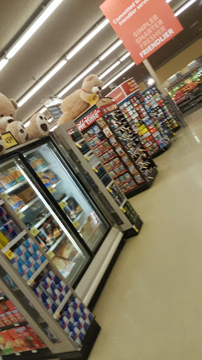 Grocery Store «Safeway», reviews and photos, 95 82nd Dr, Gladstone, OR 97027, USA