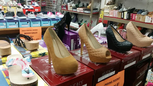 Shoe Store «Footsies Shoe Warehouse», reviews and photos, 1077 Baker St, Costa Mesa, CA 92626, USA