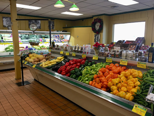 Grocery Store «D & D Market», reviews and photos, 675 Wolcott Hill Rd, Wethersfield, CT 06109, USA