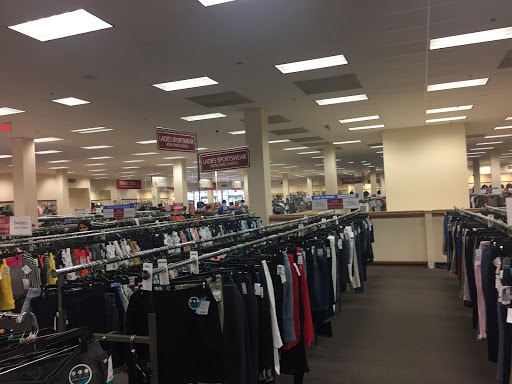 Clothing Store «Burlington Coat Factory», reviews and photos, 74 Broad St, Stamford, CT 06901, USA