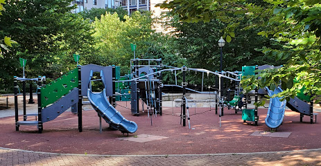 Goudy (William) Square Playground Park