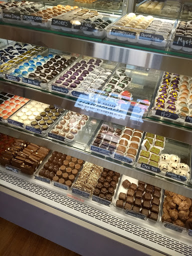 Chocolate Shop «Apple Tree Chocolate», reviews and photos, 754 Asp Ave, Norman, OK 73069, USA