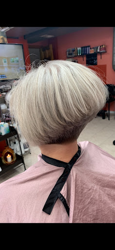 Beauty Salon «Signature Hairstyle Beauty Salon», reviews and photos, 10526 Old Olive Street Rd, Creve Coeur, MO 63141, USA