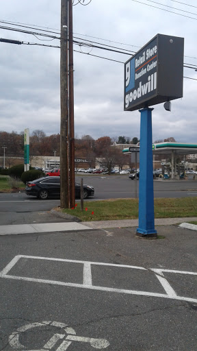 Store «Goodwill», reviews and photos, 2369 Dixwell Ave, Hamden, CT 06514, USA