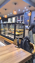 Photo n°35 de Pause Cafe à Pantin ()