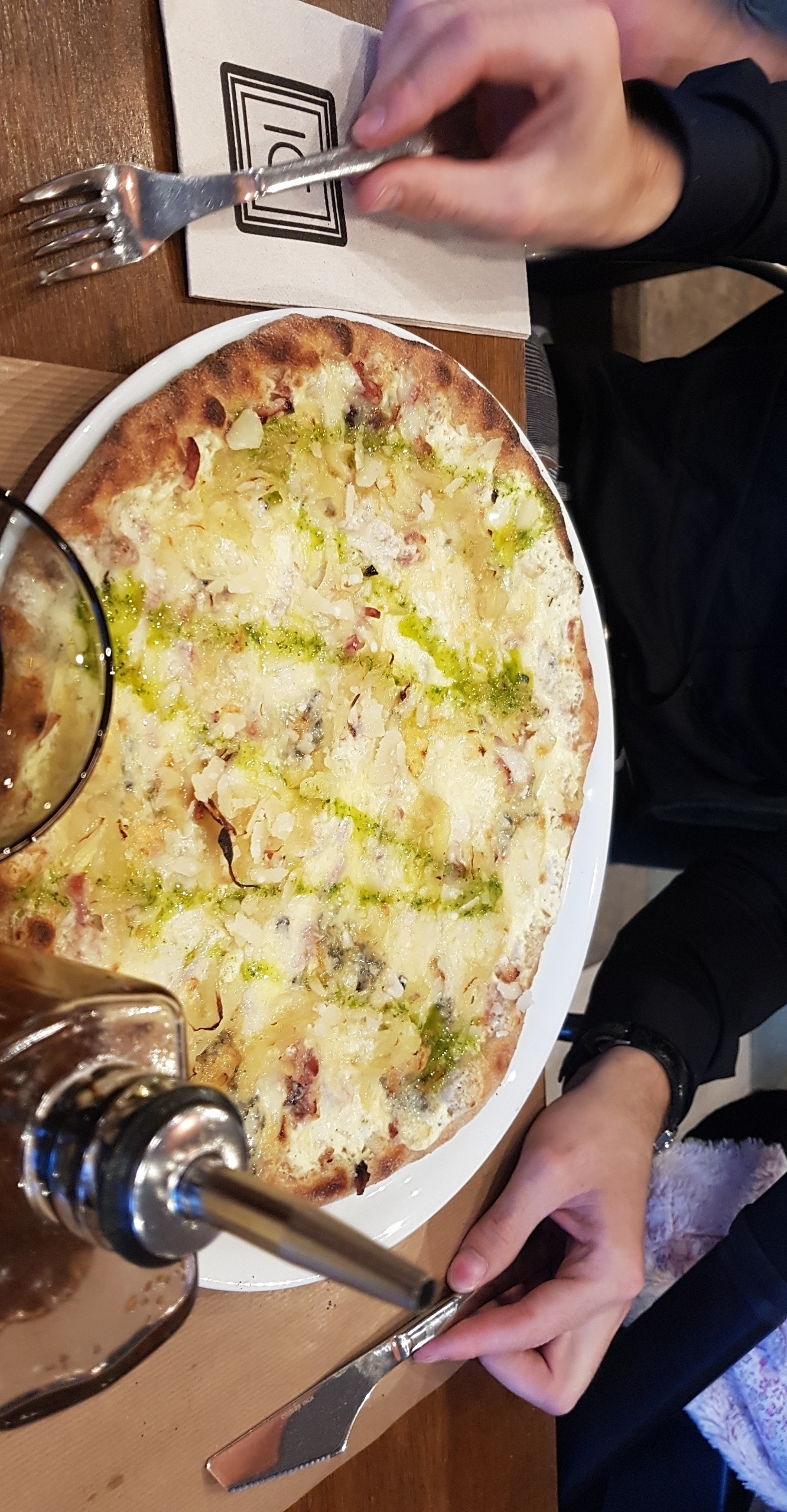Photo n° 1 de l'avis de Laura.a fait le 11/05/2019 à 20:27