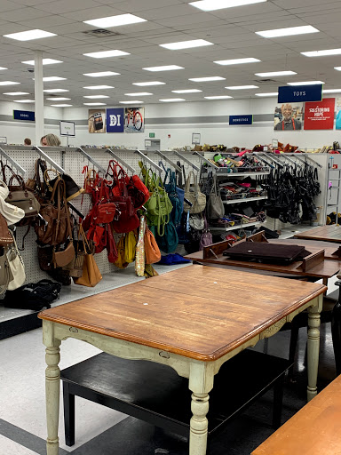 Thrift Store «Deseret Industries Thrift Store», reviews and photos, 435 S 500 E, American Fork, UT 84003, USA