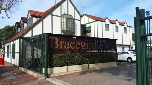 Bracegirdle's Cross Rd