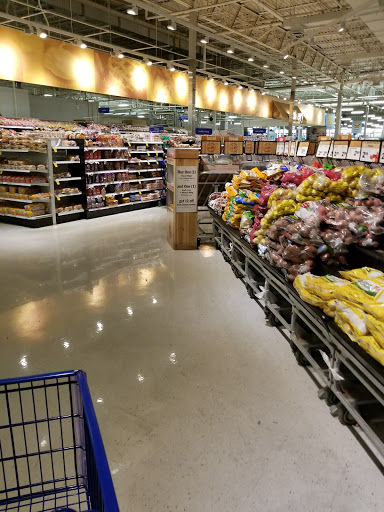 Grocery Store «Meijer», reviews and photos, 3333 E Michigan Ave, Jackson, MI 49202, USA