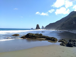 Foto von Playa de Benijo II wilde gegend