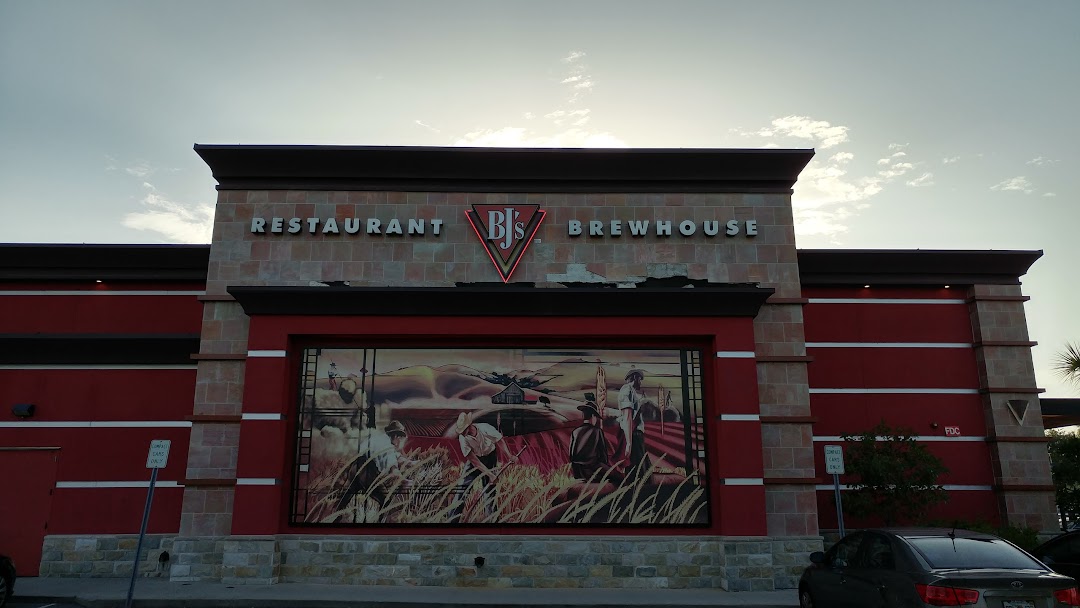 BJs Restaurant & Brewhouse