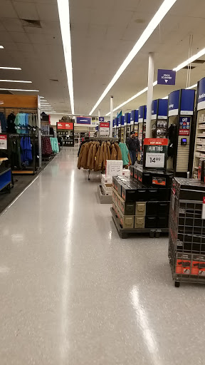 Sporting Goods Store «Academy Sports + Outdoors», reviews and photos, 4232 Ambassador Caffery Pkwy, Lafayette, LA 70508, USA