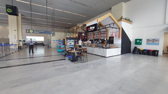 On Time Coffee & More Samos - Καφετέρια