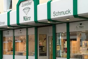 Juwelier März - Uhren Schmuck - Trauringe - Goldankauf - Edelmetallhandel image