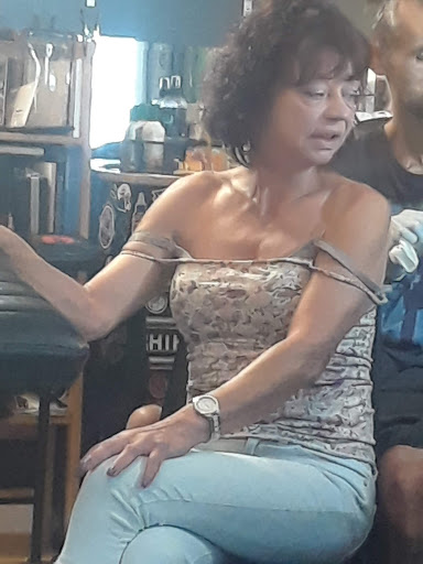 Tattoo Shop «Surreal Tattoo Studio - Kansas City Tattoo Shop», reviews and photos, 1222 W 39th St, Kansas City, MO 64111, USA