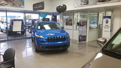 Car Dealer «Boniface-Hiers Chrysler Dodge Jeep», reviews and photos, 1775 E Merritt Island Causeway, Merritt Island, FL 32952, USA