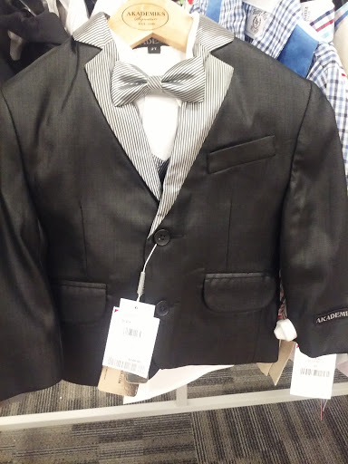 Clothing Store «Burlington Coat Factory», reviews and photos, 4701 N Harlem Ave, Harwood Heights, IL 60706, USA