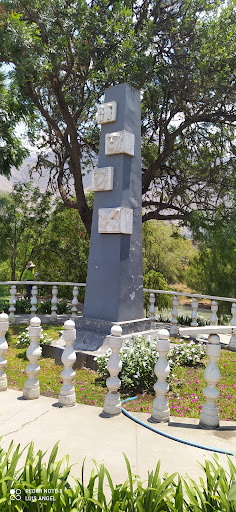 Obelisco Seichi Izumi