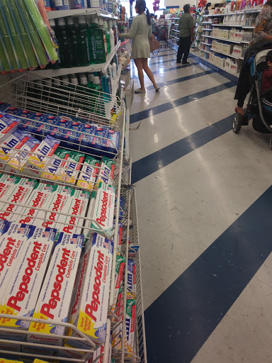 Discount Store «99 Cents Only Stores», reviews and photos, 8723 Sepulveda Blvd, North Hills, CA 91343, USA