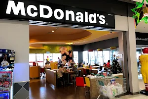 McDonald's Restaurant (TESCO Lotus Extra Samkong Phuket) image