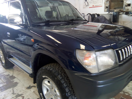 Auto Body Shop «Antillana Car Service Car Paint Shop», reviews and photos, 6363 E Colonial Dr g, Orlando, FL 32807, USA