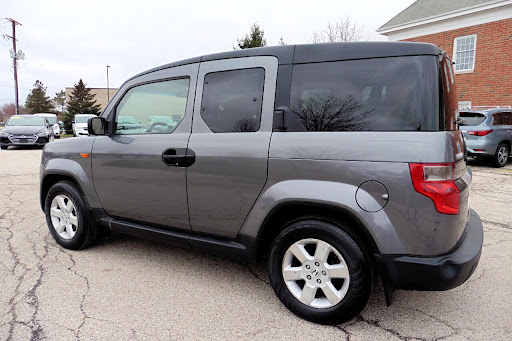 Used Car Dealer «Fidelity Auto & Truck Sales», reviews and photos, 8410 E Washington St, Chagrin Falls, OH 44023, USA